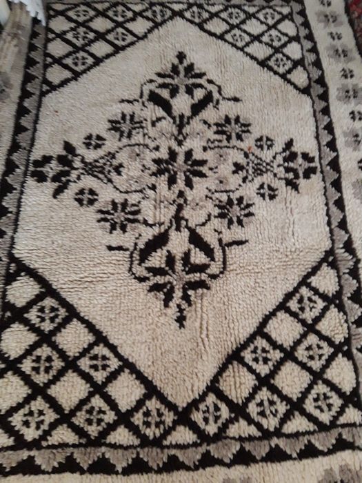 Китеник за холова гарнитура три цвята  100%вълна  чисто нов