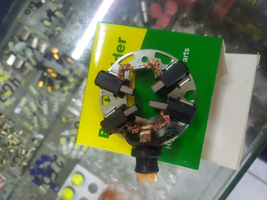 Щетки стартера Камри 70,короллу