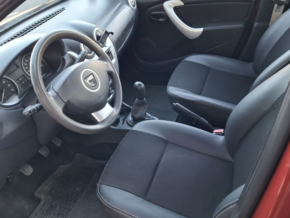 Dacia Sandero Stepway an 2012 1.6 benzina euro 5 Germania