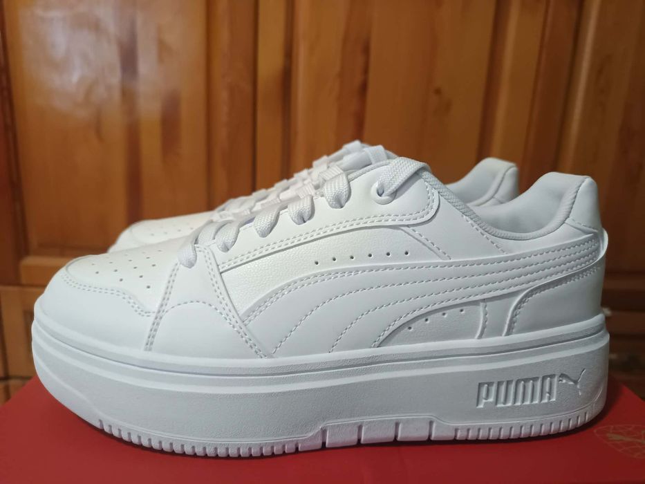 Чисто нови бели обувки:Puma ,размер:39 (С възможност за договаряне за отстъпка)