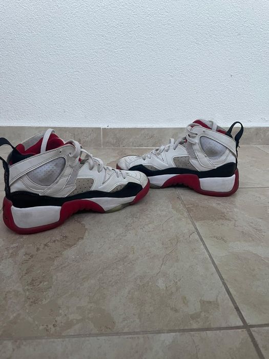 Маратонки Jordan