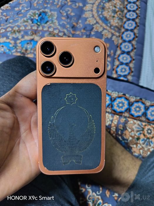 Iphone 11 17pro korpusda sotilad yoki obmen yonida chaqa chuqalari bor