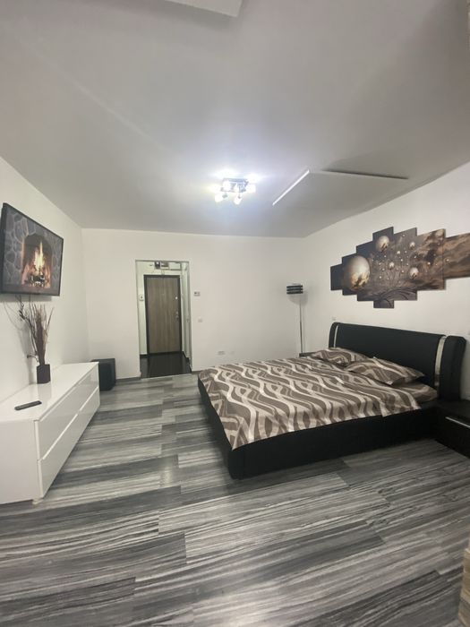 Inchiriez apartament cu o camera Mazepa 1 dotat si utilat complet lux
