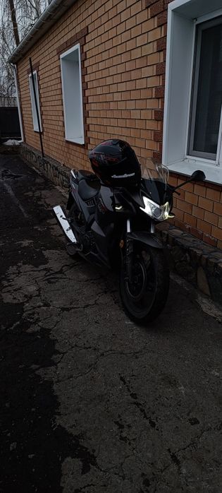 Мотоцикл LIFAN KPR200