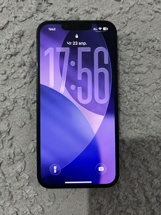 Продам Айфон 13 идеал