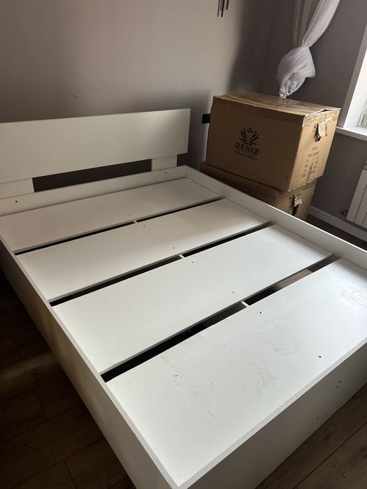 Продам б/у кровать