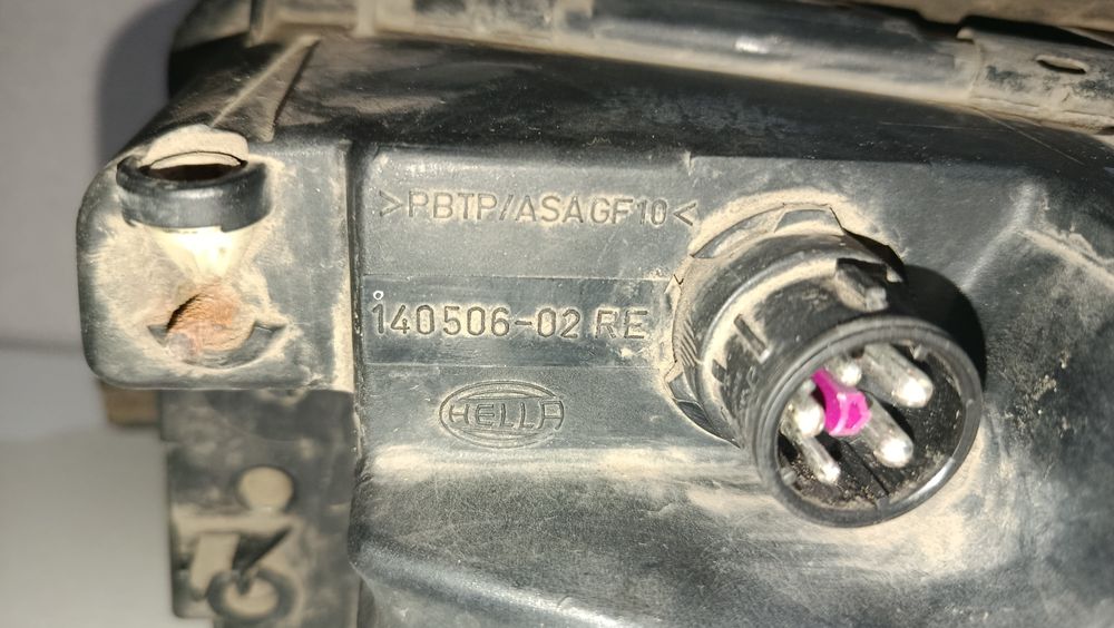 Продам на Ауди А6 С4