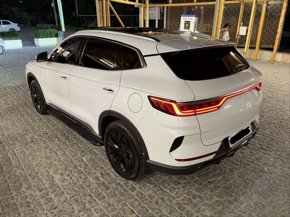 BYD Song Plus DM-i Champion 2022 — 2