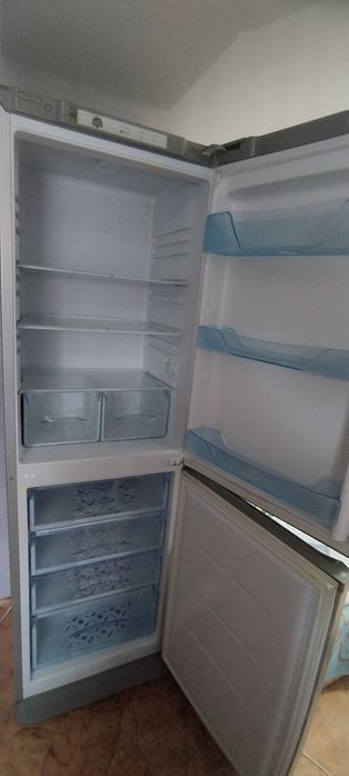 Продам холодильник Бирюса
