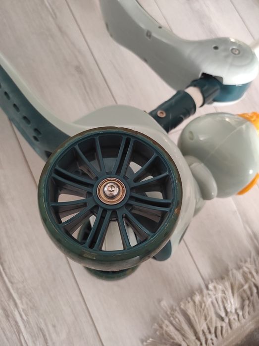 Продам детский самокат