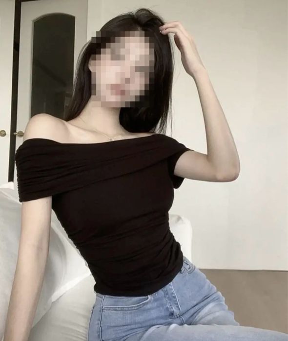 Топ с открытыми плечами