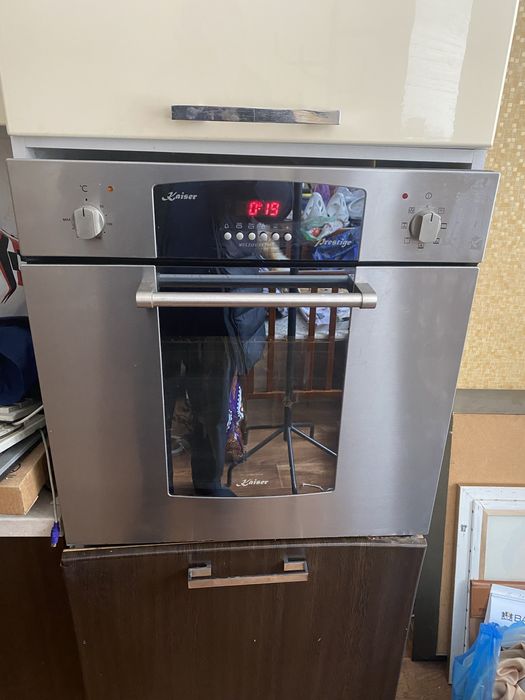 Духовка встраеваемая Kaiser
