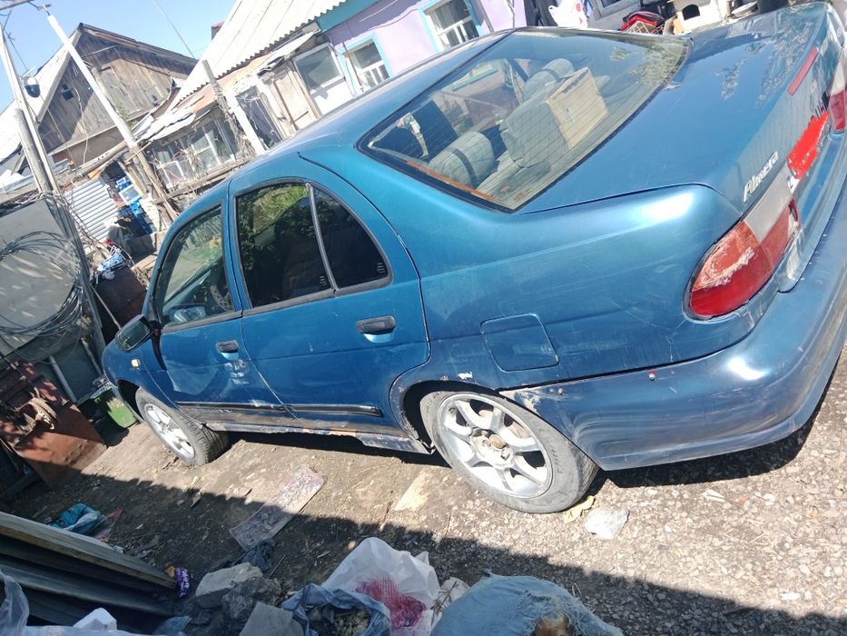 Продам автомобиль Nissan Almera