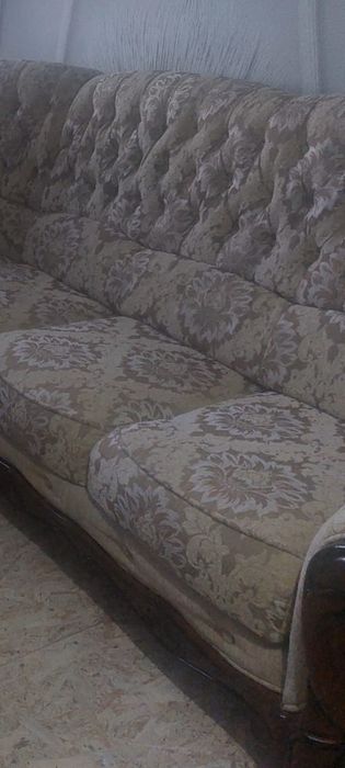 Диван б/у в хорошем состоянии