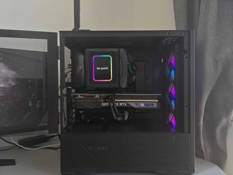 Геймърски компютър RTX 4070 Ti / i7-14700F / 32GB DDR5 / Z790 + WI-FI
