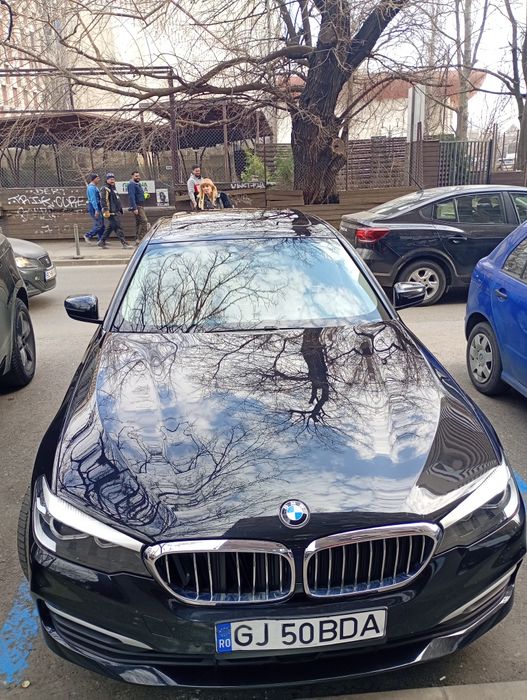 BMW seria 5 în stare foarte buna.Masina este foarte întreținută .