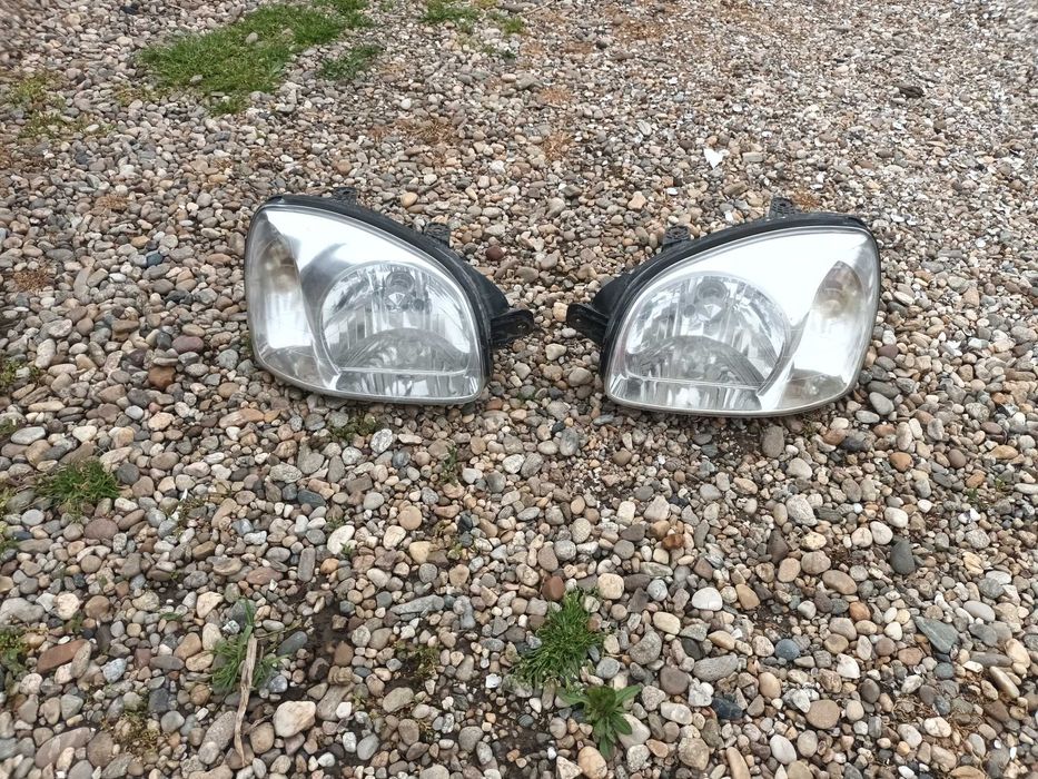 ляв и десен фар за хюндай санта фе HYNDAI SANTA FE 01 - 06