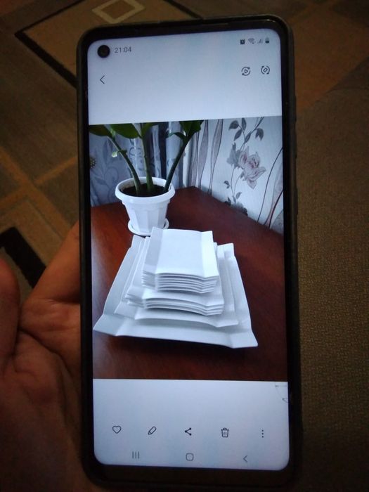 Продаю набор тарелок и блюд