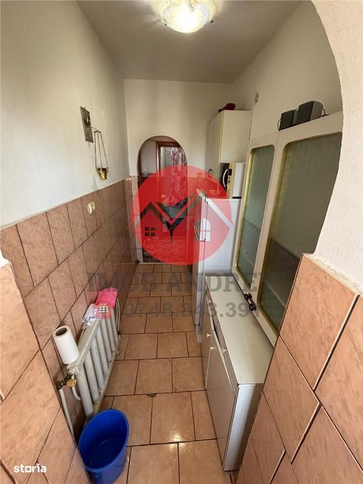 Apartament 2 camere de vanzare, zona Neptun – etaj 4, 38 mp