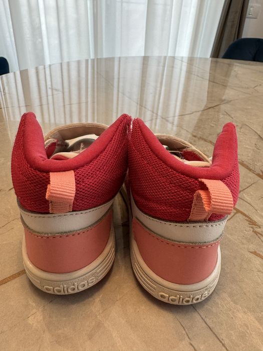 Ghete Adidas 24