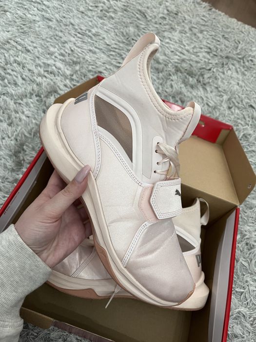 Adidasi Puma Phenom Satin by Rihanna