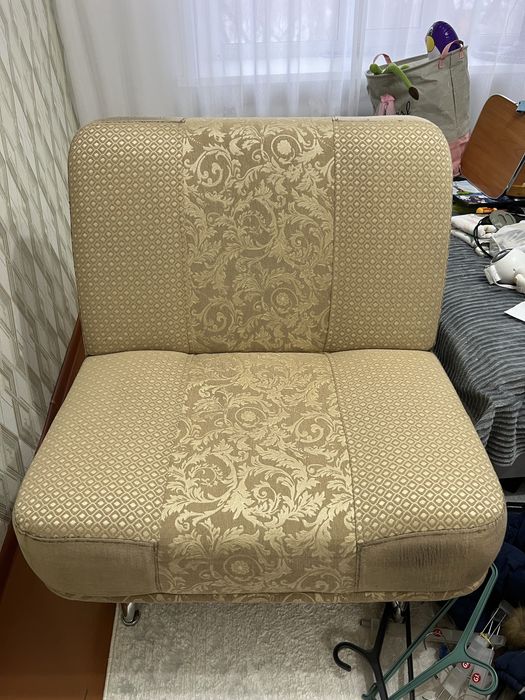 Продам кресло кровать в хорошем состоянии