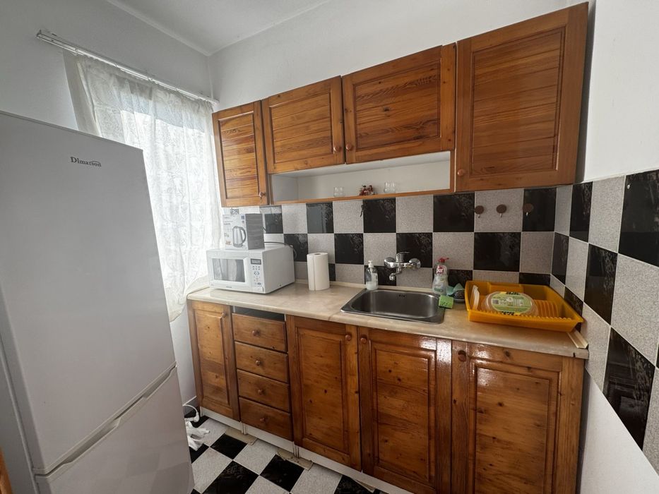 Дава се под наем Едностаен апартамент в Плевен, Широк център - 40 кв.м за 229.5 € - Снимка #2