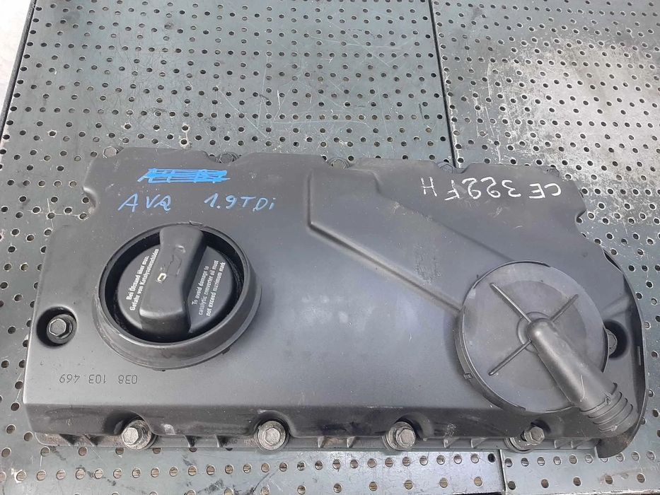 Capac chiulasa 1.9 tdi avq vw touran 1t golf 5 038103475n 038103469