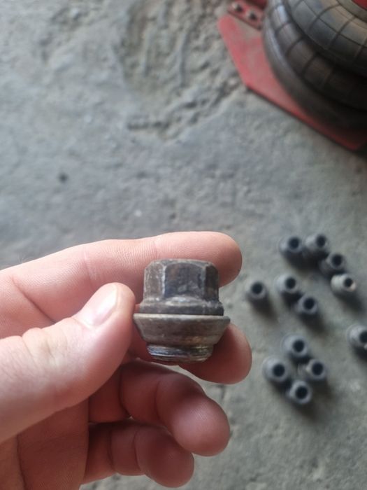 Set 16 x Piulite cu saiba Jante Aliaj M12 x 1.25 Subaru/Kia/Nissan