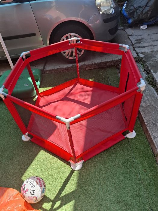 De vanzare țarc de joaca