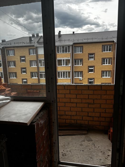 Продам 3 комнатную в новостройке