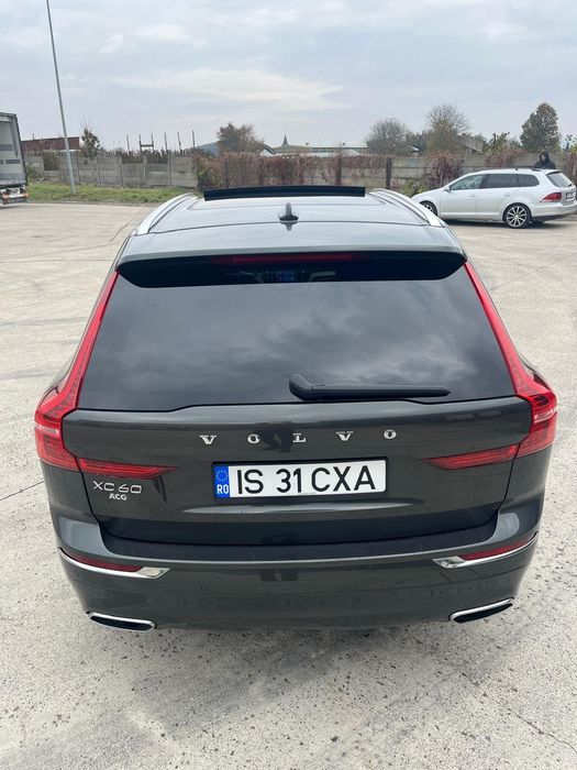 Volvo XC 60 Inscription/2.0TDI/190  C.P./Panoramic/Virtual/