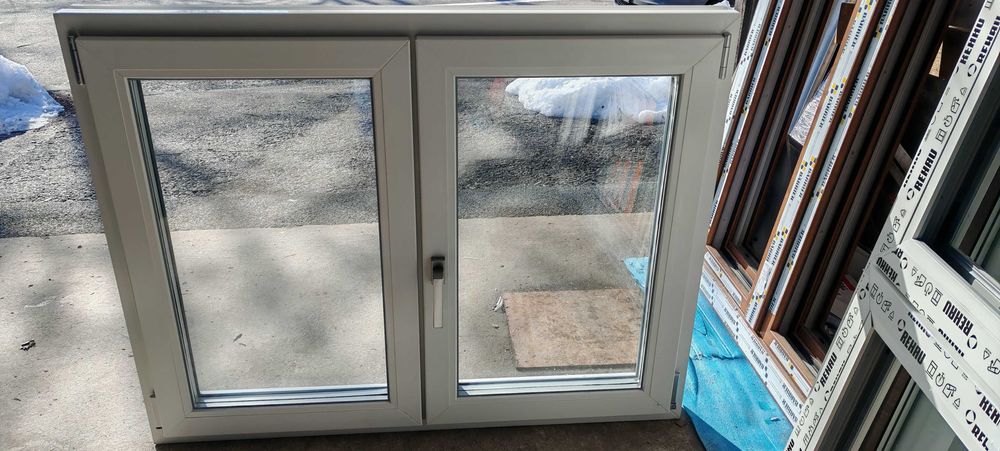 Vând fereastră tripan,usi tripan u utilizate în showroom