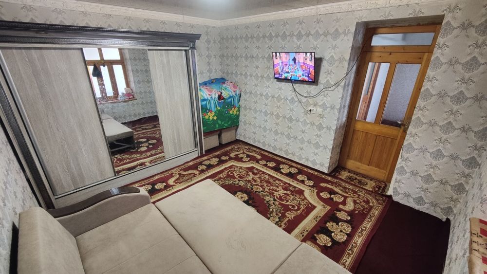 Xovli uy sotiladi shahar markazida