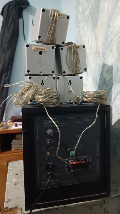 Акустическая система 5.1 Edifier X750