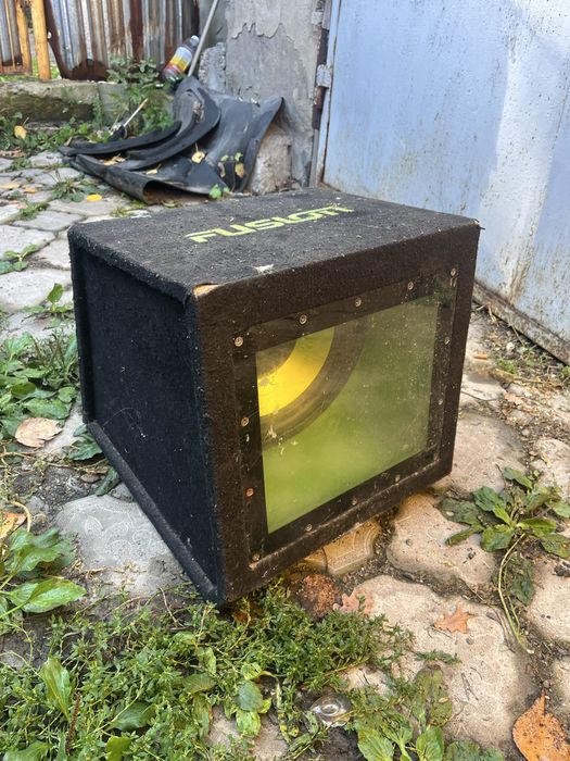 Продам Сабвуфер FUSION