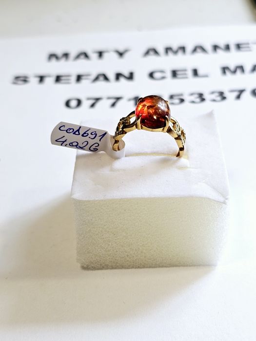 Vand inel din aur 18 k cu piatra  chihlibar cod 691