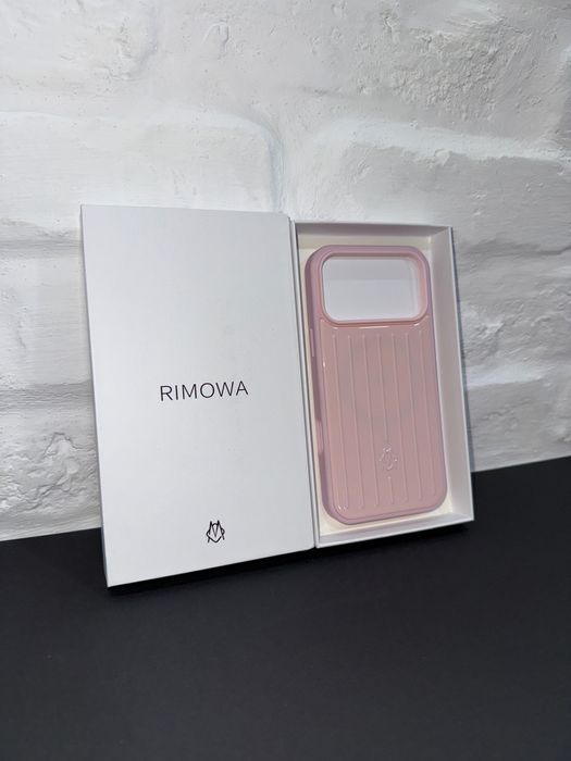Rimowa Ballerina Pink Case for iPhone 17 Pro / Max