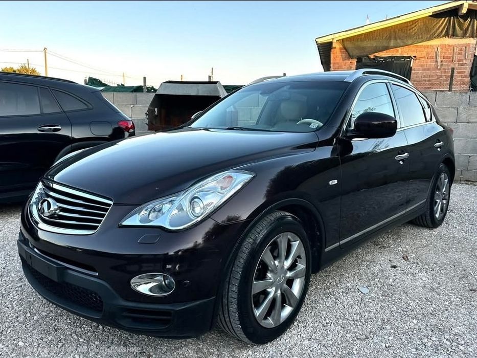 INFINITI EX30, 4X4, 3.0D, 235 k.c.
