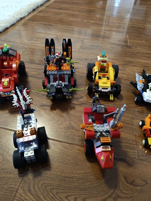 Lot 9 mașinuțe lego