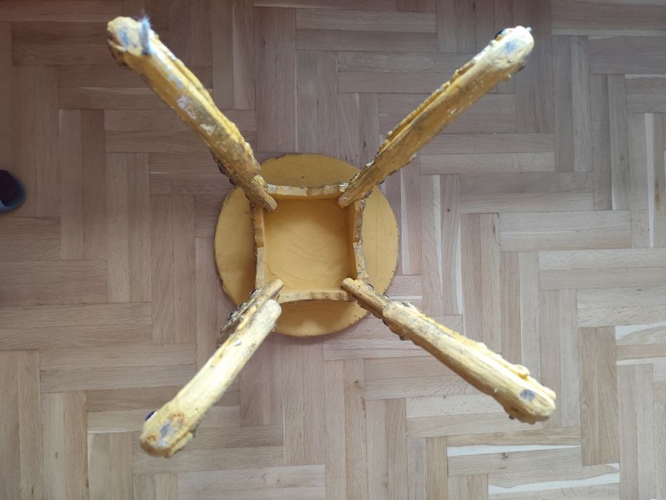 Декоративна масичка дърво