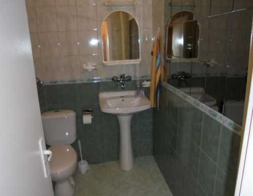 Двустаен имот в Слатина