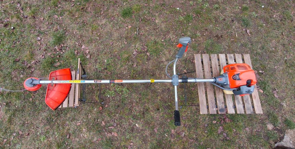 Бензинов тример DAEWOO DBC 520 / Моторна коса