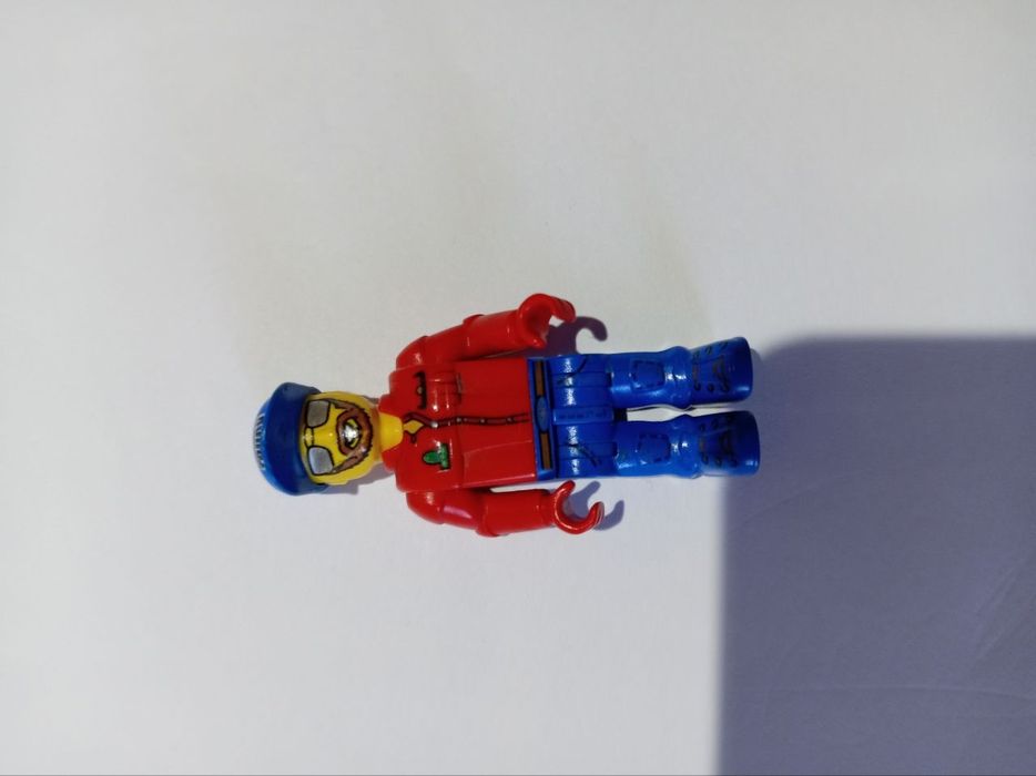 LEGO 4654 Бензовоз Octan