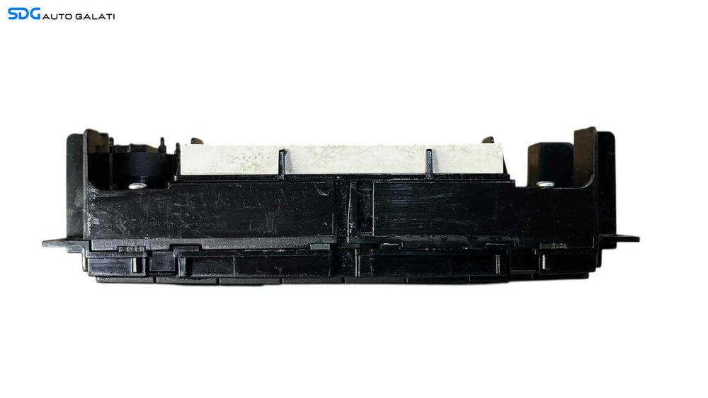 Panou Modul Unitate Comanda AC Aer Conditionat Clima Climatronic Volkswagen Passat B5 1997 - 2001 [LC0670]