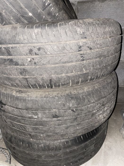 Шины р16 состояние отличное,