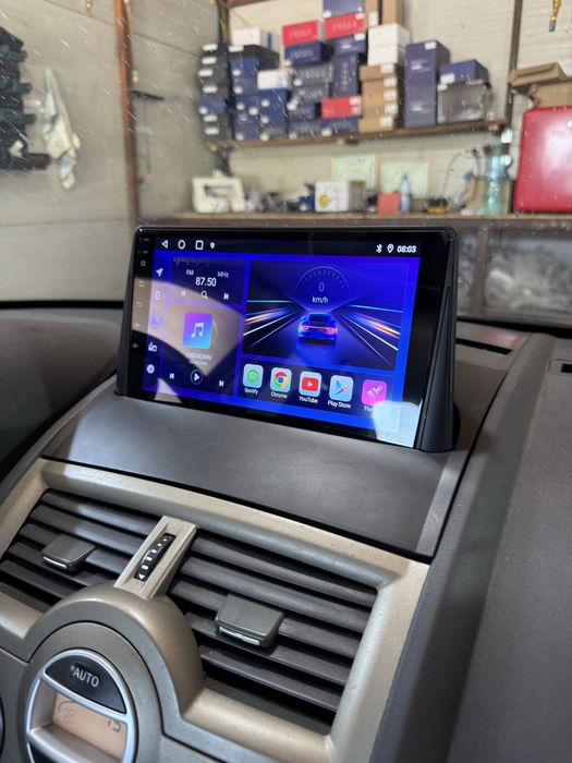 Navigatie Android Renault Megane 2  Carplay , Android auto + Camera