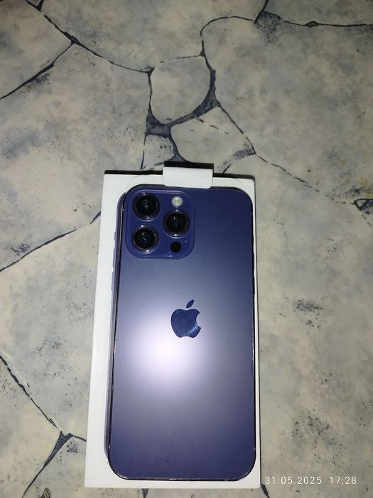 iPhone 14 Pro Max (фиолетовый)