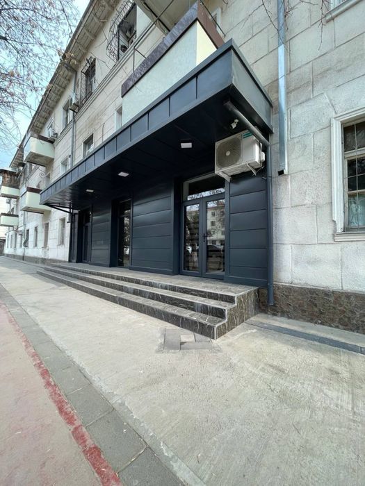 Аренда нежилое Шота Руставели ор: Братский 150 кв.м Евро ремонт