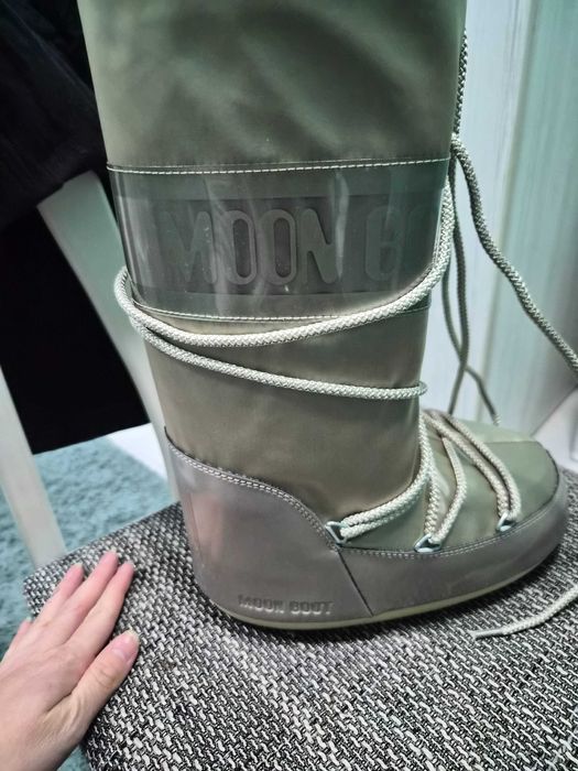 Moon boot icon glance platinum